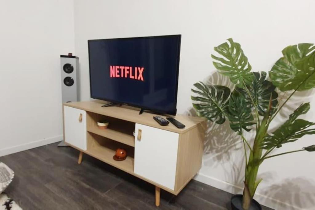 T3-Rare-2 Chambres-Parking Gratuit-2 Terrasses-Netflix-Proche Paris-La Defense Argenteuil Ngoại thất bức ảnh